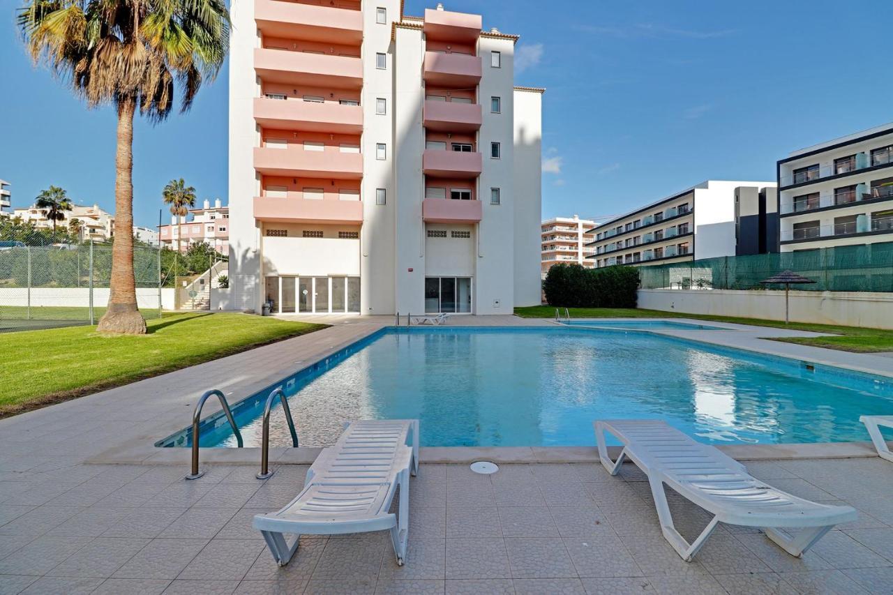Praia Da Rocha Central 1 With Pool By Homing Portimao Exterior photo