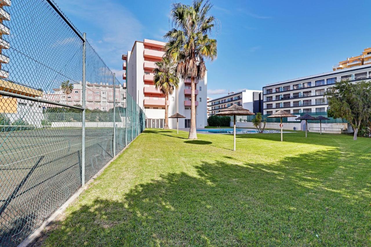 Praia Da Rocha Central 1 With Pool By Homing Portimao Exterior photo